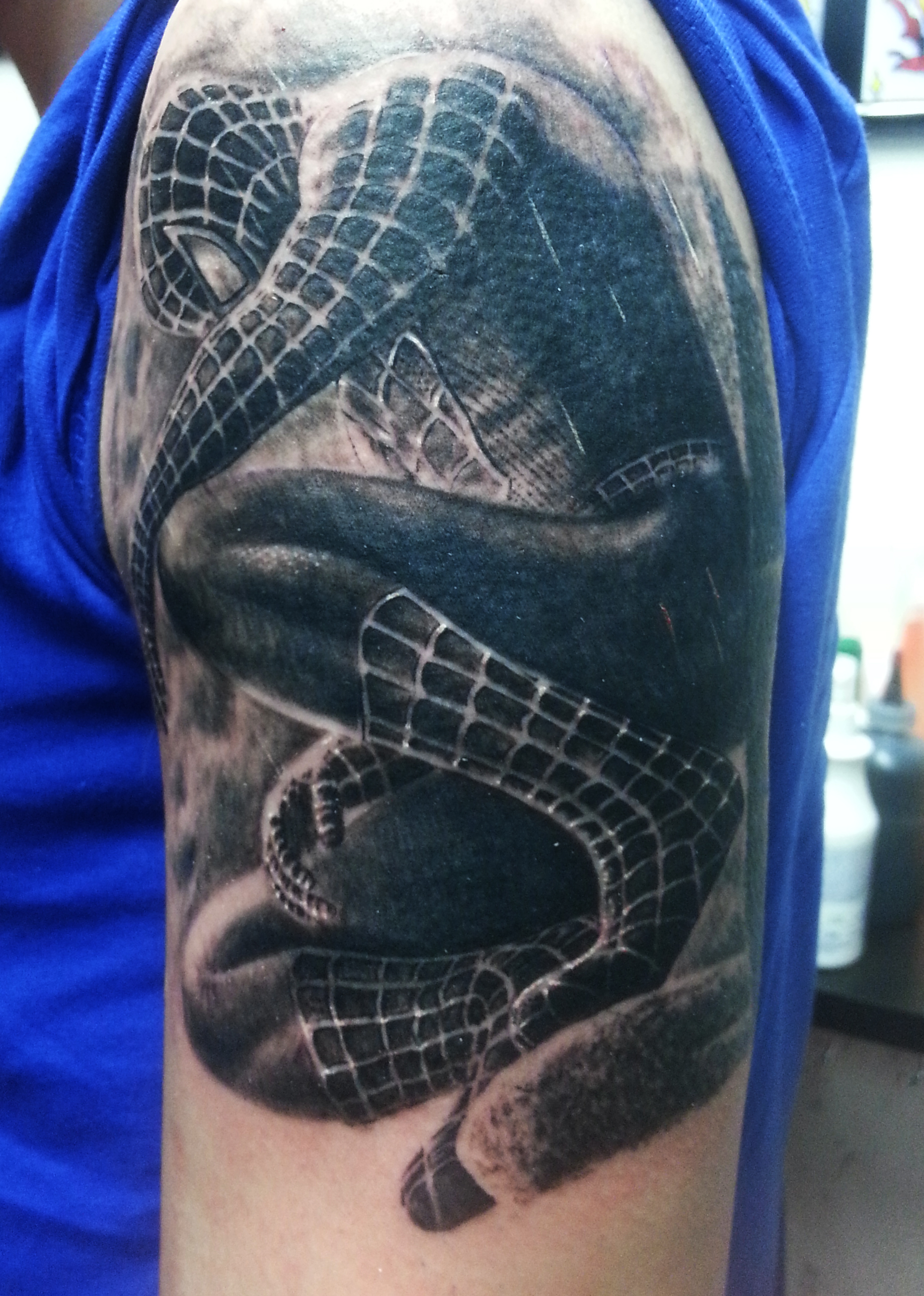 Spiderman Realistik Tattoo