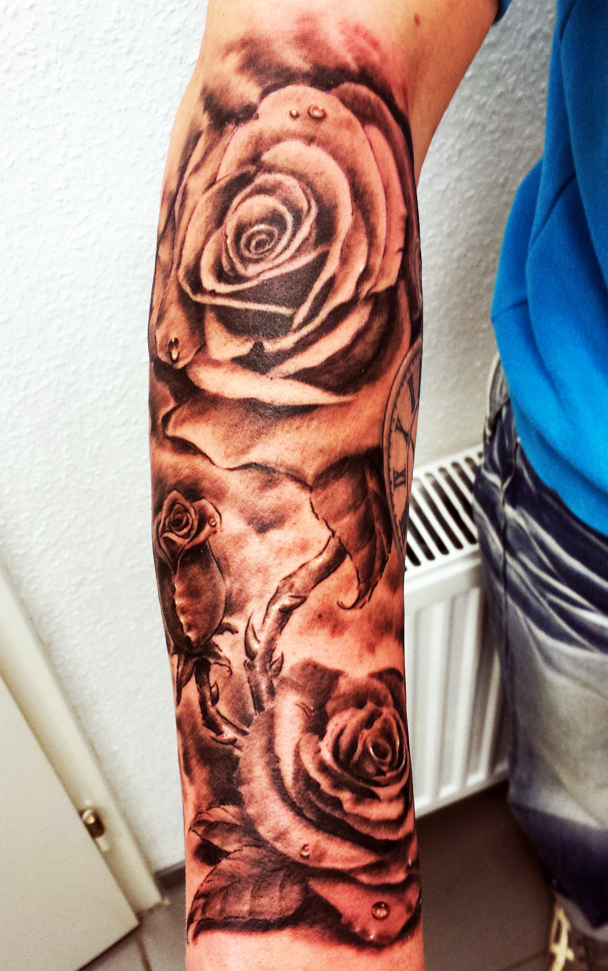 Tattoo mehrerer Rosen